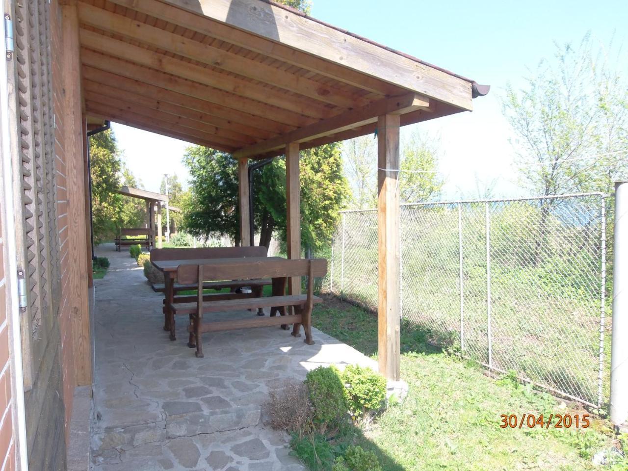 Villas And Bungalows Panorama Chernomorets Exterior foto